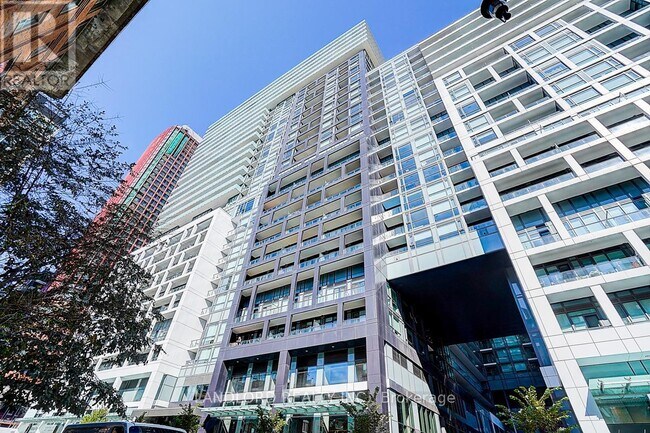 Building Photo - 135 Lower Sherbourne St