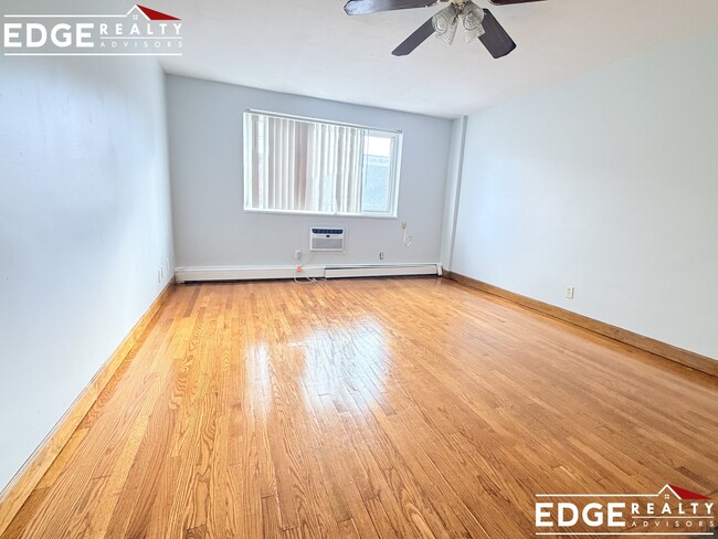 Building Photo - 357 Faneuil St