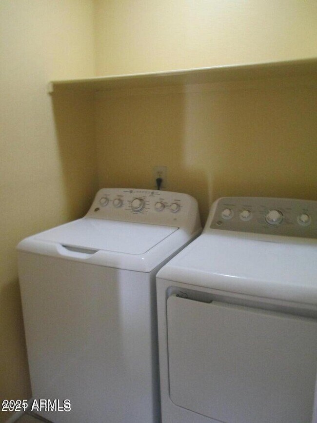 Foto del edificio - 4114 E Union Hills Dr