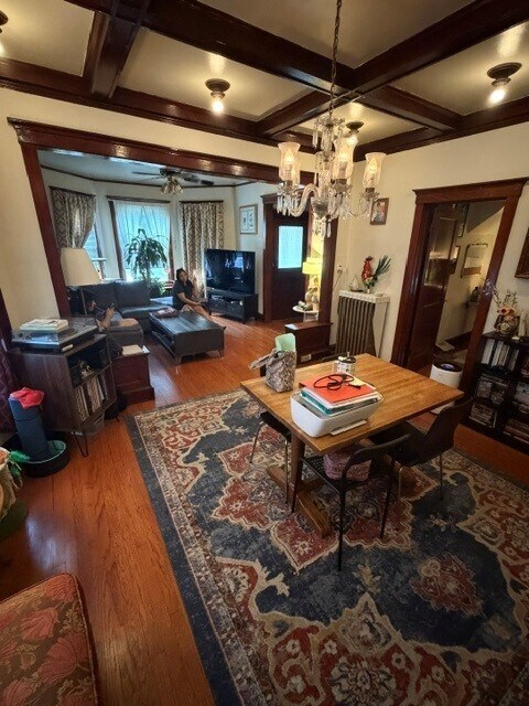 Foto del edificio - 2448 W Gunnison St