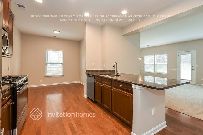 Foto del edificio - 4810 Fourth Rail Ln