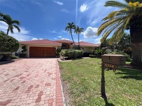 4324 NW 65th Ter