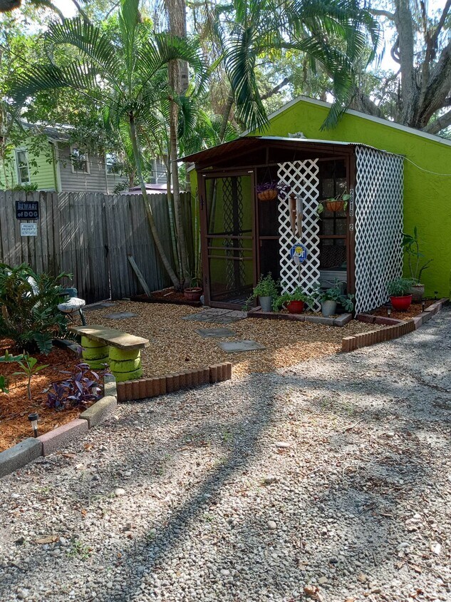 Foto principal - 2819 50th St S