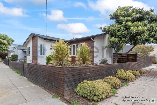 Building Photo - 4300 Adeline St