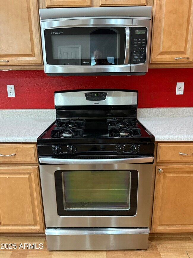 Foto del edificio - 4326 W Aracely Dr