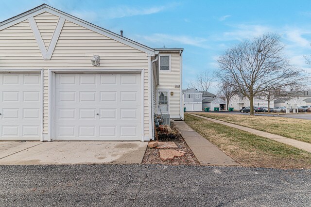 Building Photo - 523 Meadow Green Ln