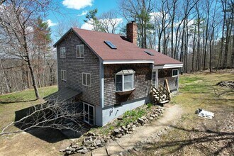 Building Photo - 70 Ledge Farm Rd