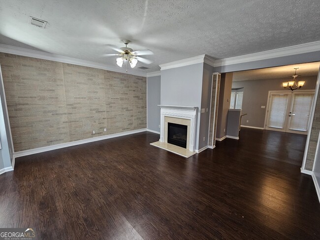 Building Photo - 1243 Blairs Pointe Dr SW