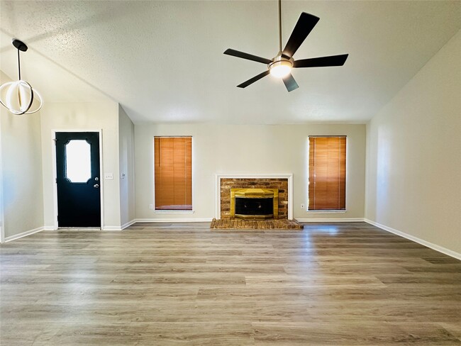 Building Photo - 12315 Dapple Ln
