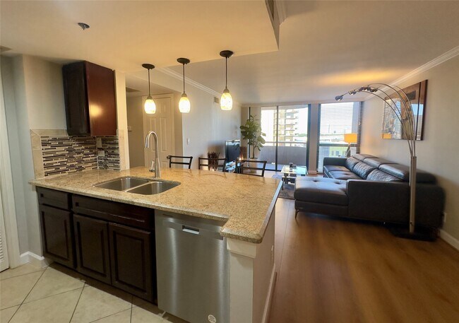 Foto del edificio - 3525 Sage Rd