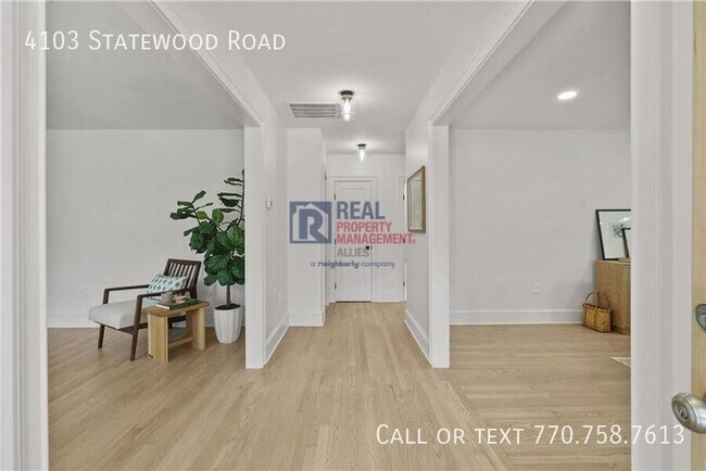 Foto del edificio - 4103 Statewood Rd NE