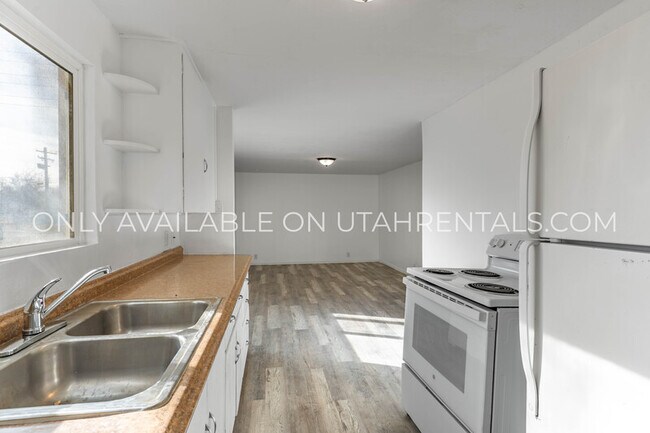 Foto del edificio - 159 S 500 E