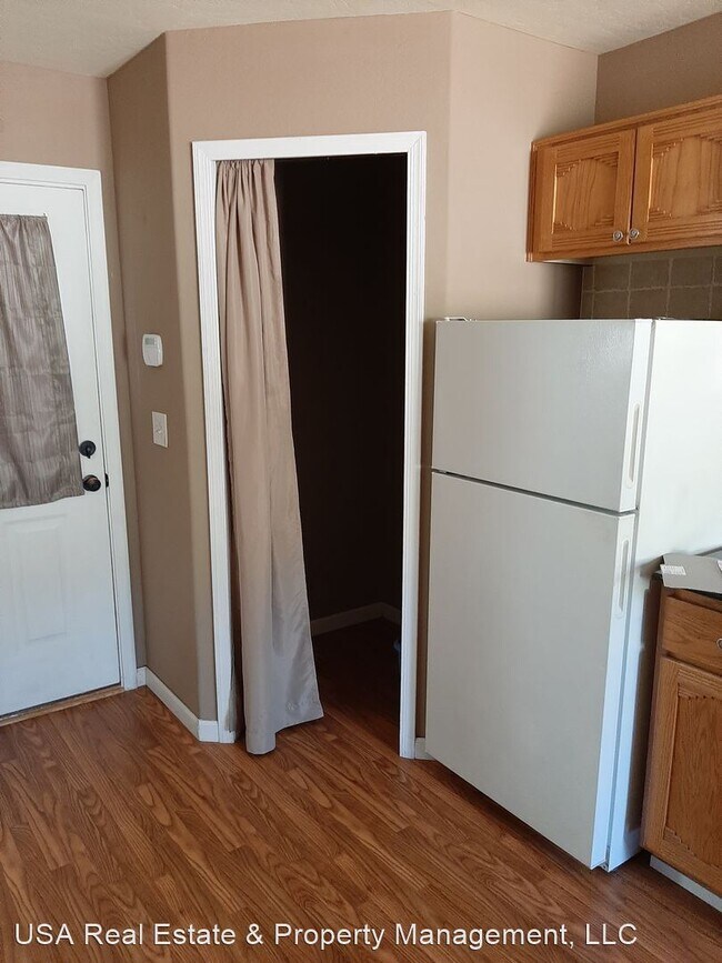 Foto del edificio - 1 br, 1 bath House - 9633 E. Poland Rd.