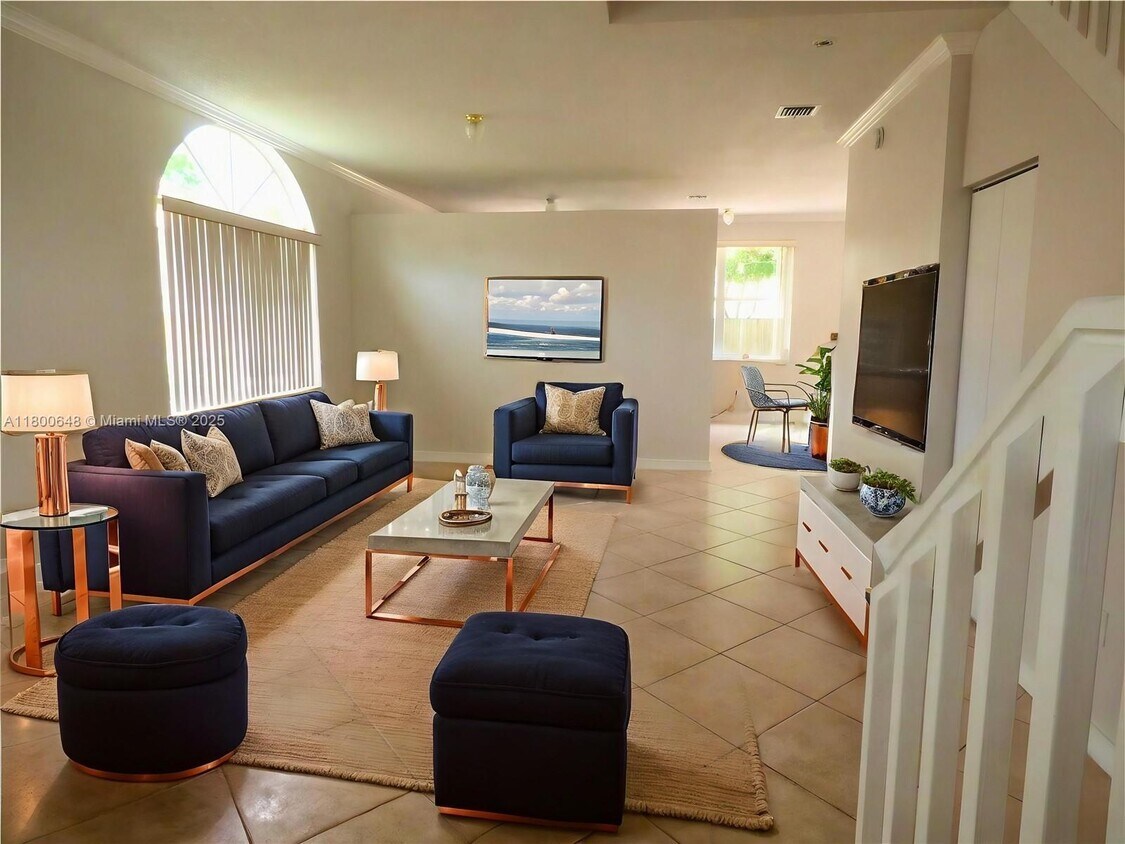 Foto principal - 15643 NW 12th Rd