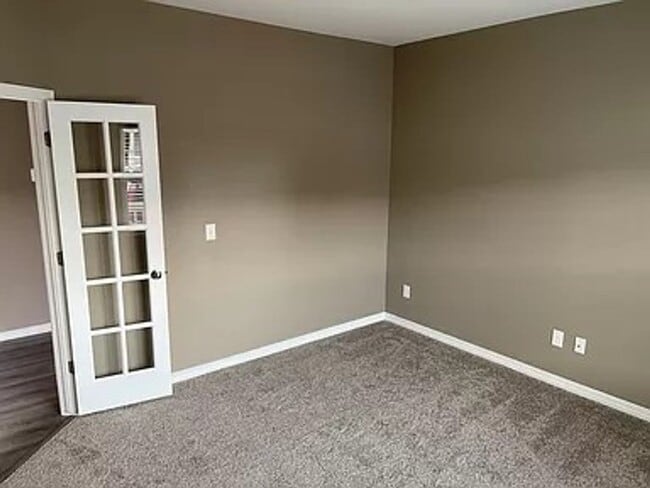 Building Photo - 8394 Talc Dr