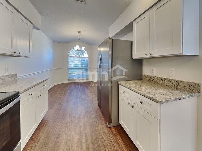 Foto del edificio - 4514 Preston Woods Dr