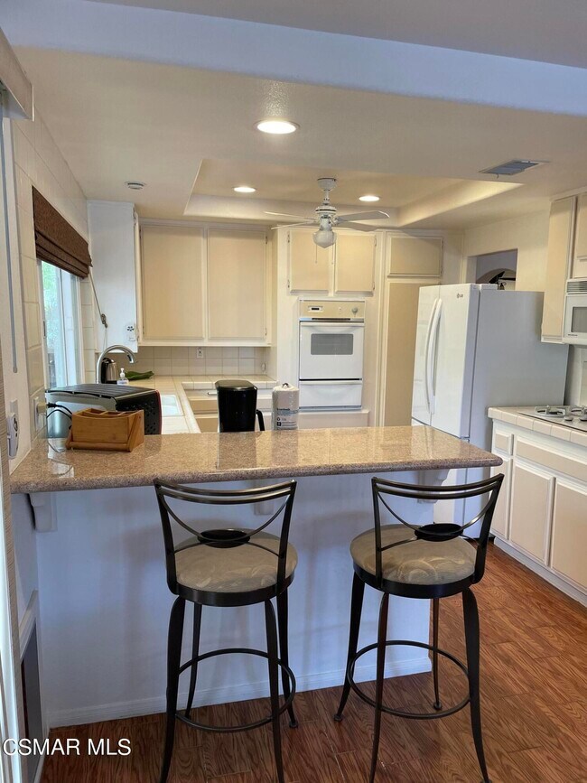 Foto del edificio - 2386 Leeward Cir