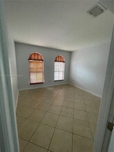 Building Photo - 3252 NW 103rd Pl