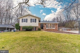 Building Photo - 4223 San Juan Dr