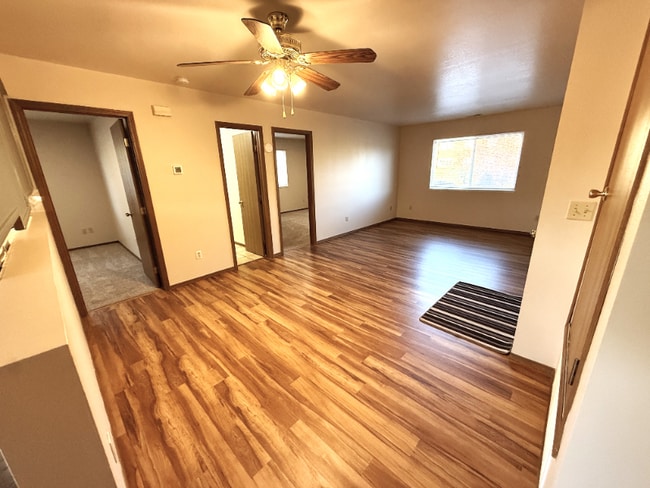 Photo - 3006 Illinois Ave Apartment