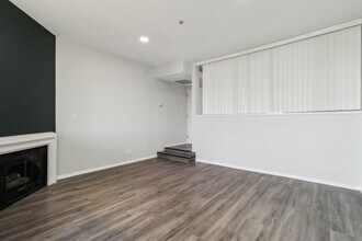 Interior Photo - 1223 Federal Ave