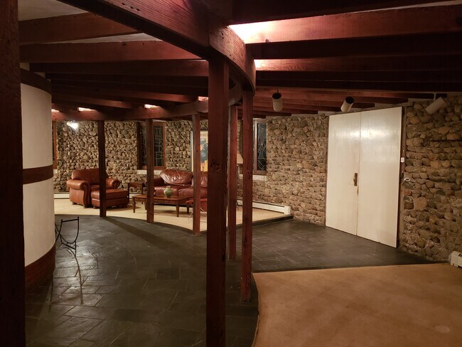 Loft Gallery Space - 2750 Walnut Lake Rd