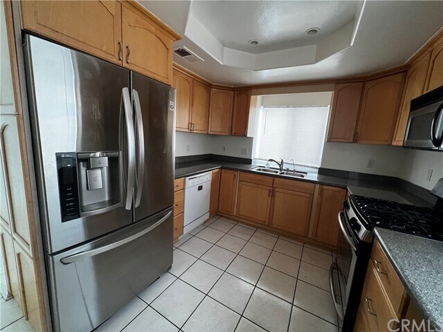 Building Photo - 872 Highland Ave