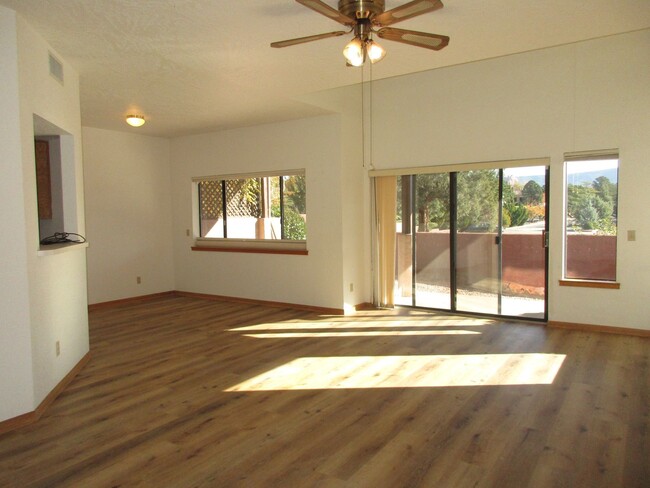 Building Photo - Unfurnished, 1-year long-term rental