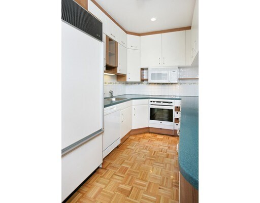 Building Photo - 280 Commonwealth Avenue