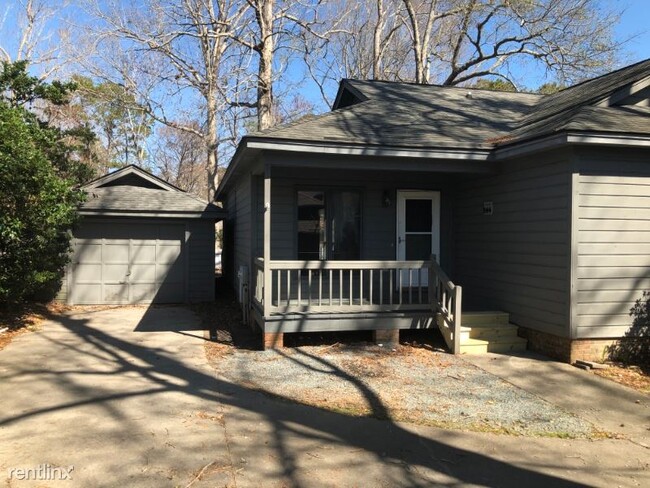 Building Photo - 3 br, 2 bath House - 844 King James Court