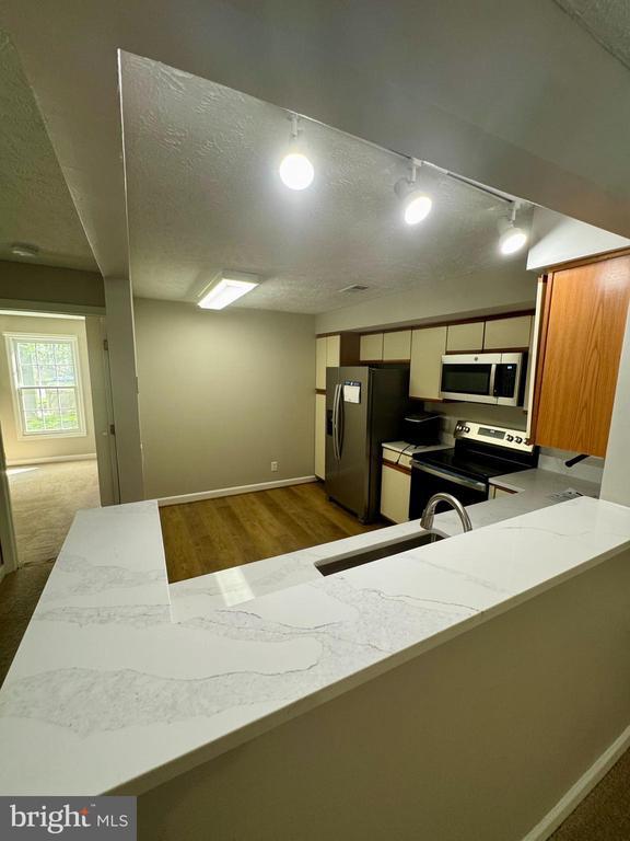 Foto del edificio - 3804 Ridge Knoll Ct