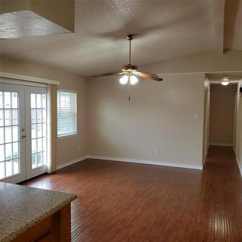 Foto del edificio - 1409 Archery Ln