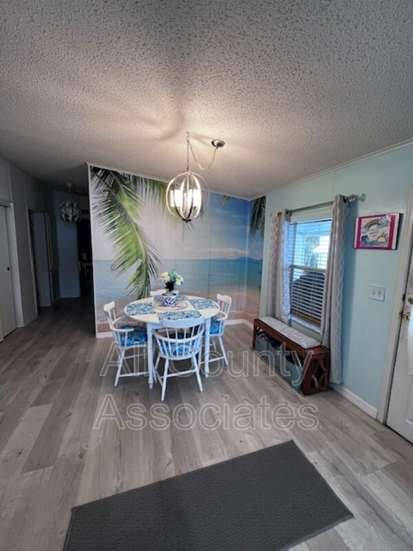 Building Photo - 8104 Cedar Creek Dr