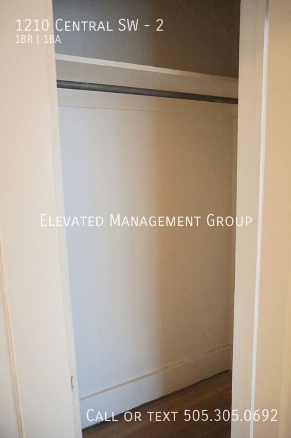 Foto del edificio - 1210 Central Ave SW