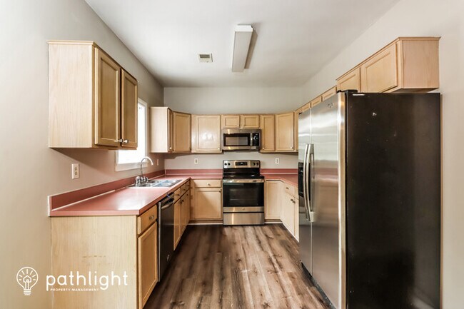 Foto del edificio - 3182 Gainsborough Court, Waldorf, MD, 20602