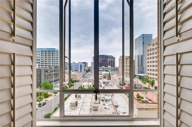 Foto del edificio - Fabulous and Furnished!