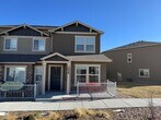 Foto principal - Charming 2-Bedroom, 3-Bathroom Townhome wi...