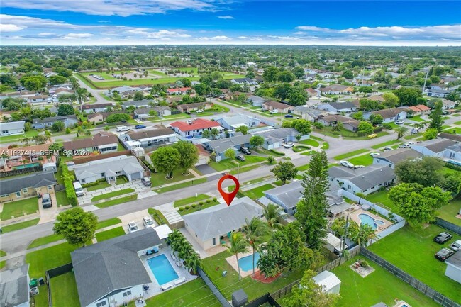 Southwest 164th Street, Miami, FL 33157 - 3 BR 3 BA single-family home - Southwest 164th Street, Miami, FL 33157 - 3 BR 3 BA single-family home