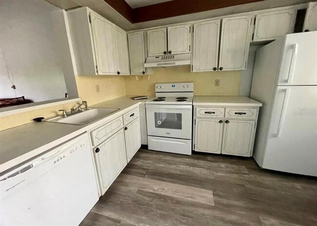 Foto del edificio - 2205 Belleair Rd