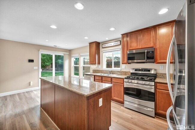 Building Photo - 8918 Grisom Way