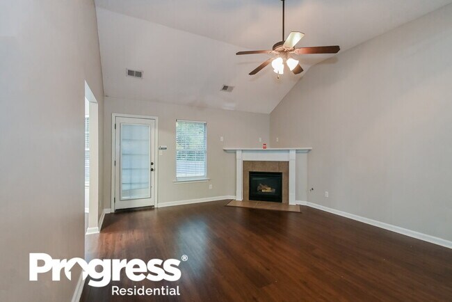 Foto del edificio - 87 Wren St