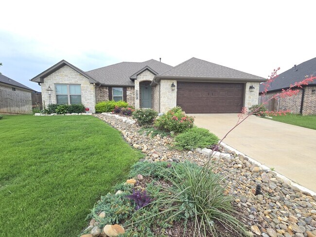 Building Photo - 11513 Lindsey Gdn Dr