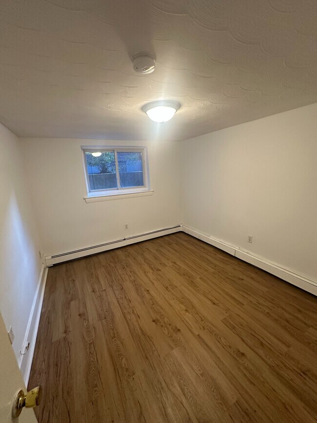 Foto del edificio - 63 Selkirk Rd