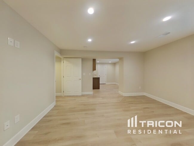 Building Photo - 12606 S Sopris Creek Dr