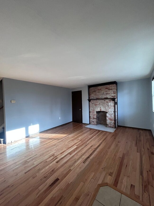 Building Photo - 1220-1224 Termon Ave