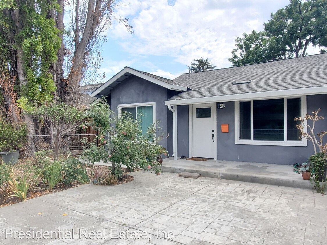 3 br, 2 bath House 148 W Maude Ave House Rental in Sunnyvale, CA