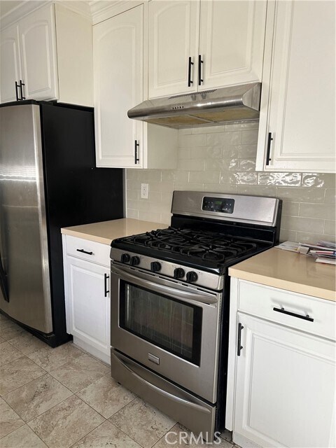 Foto del edificio - 38515 Landon Ave