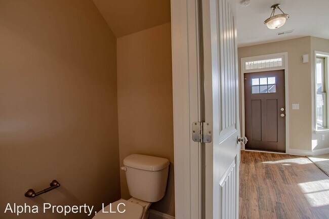 Foto del edificio - 4 br, 2.5 bath House - 104 Creekland Way