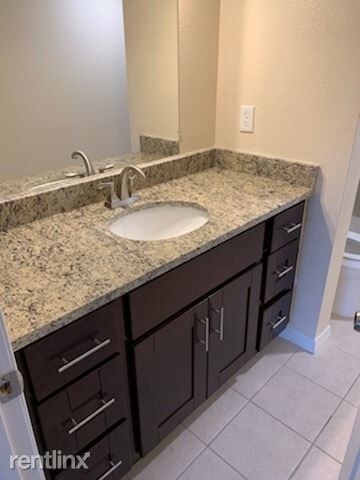 Building Photo - 2 br, 2 bath Condo - 4929 Puritan Cir