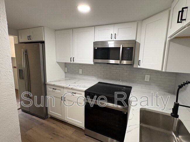 Foto del edificio - 807 E Genesee St